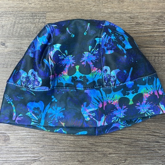 Blackstrap Women’s Range Cap, Ski Snowboard Beanie and Helmet Liner - Picture 3 of 7